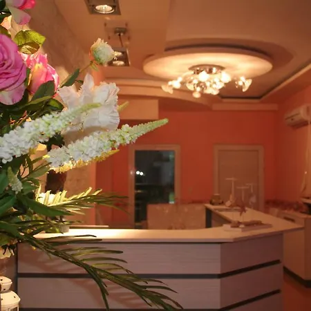 Rose Garden Σάνι Μπιτς